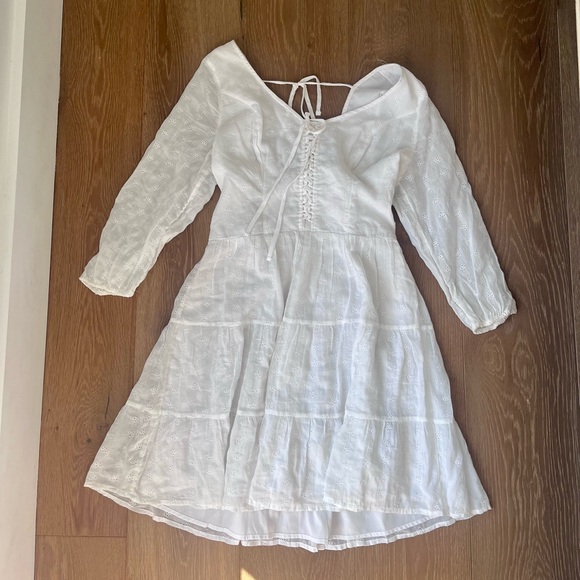 ✨NWT✨ Hollister | white eyelet square neck dress - Picture 10 of 12